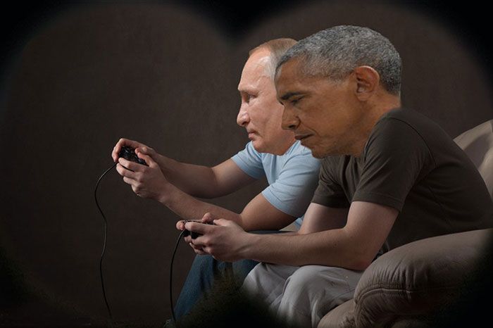 Obama And Putin’s Hilarious Death Stare Gets Trolled By Photoshoppers-02