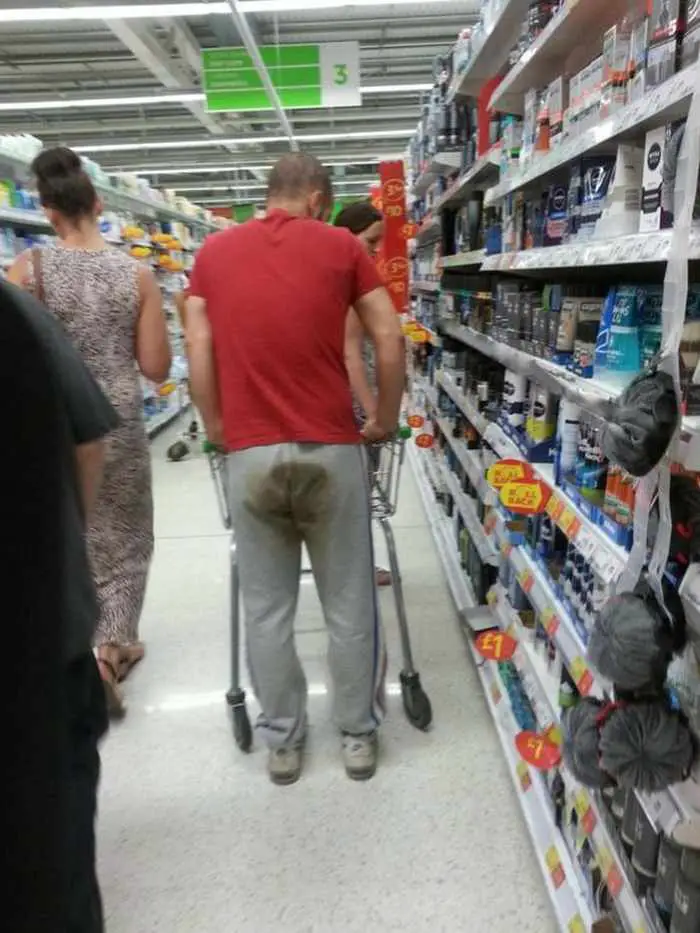 The 20 Most Ridiculous People of Walmart Photos -19