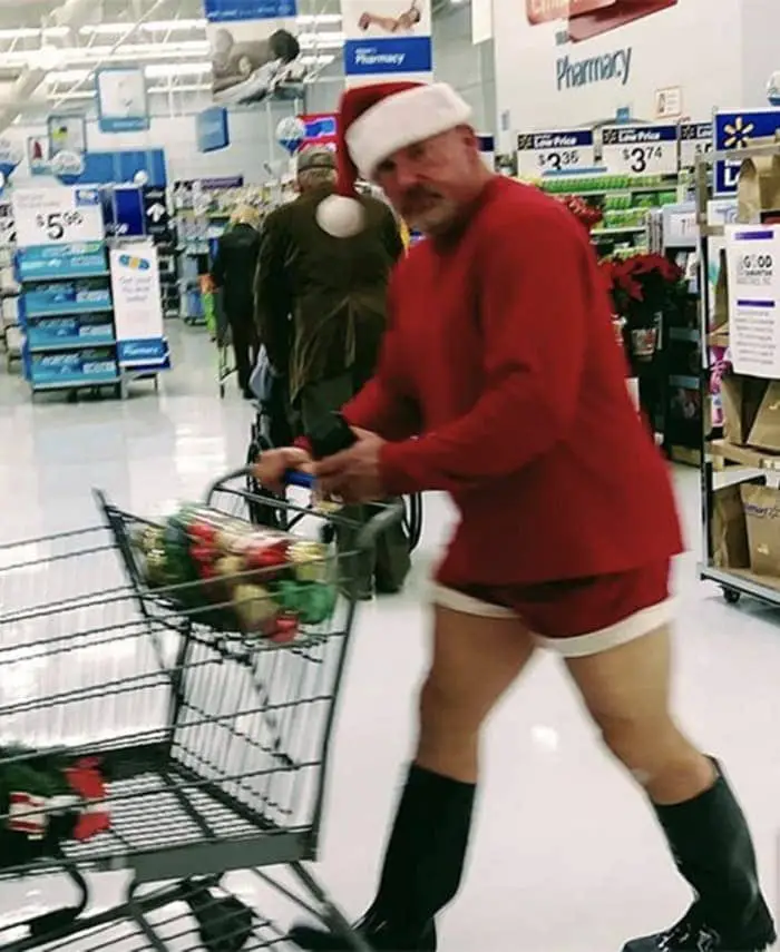The 24 Weird People of Walmart That Are on Another Level -24