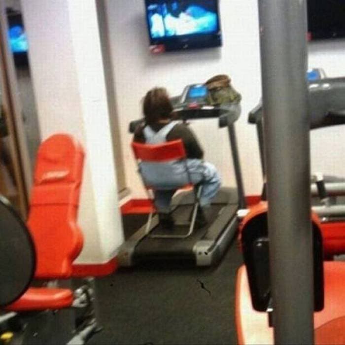 27 Epic Fail Gym Photos That Will Make Your Day -09