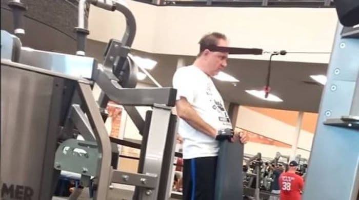27 Epic Fail Gym Photos That Will Make Your Day -16