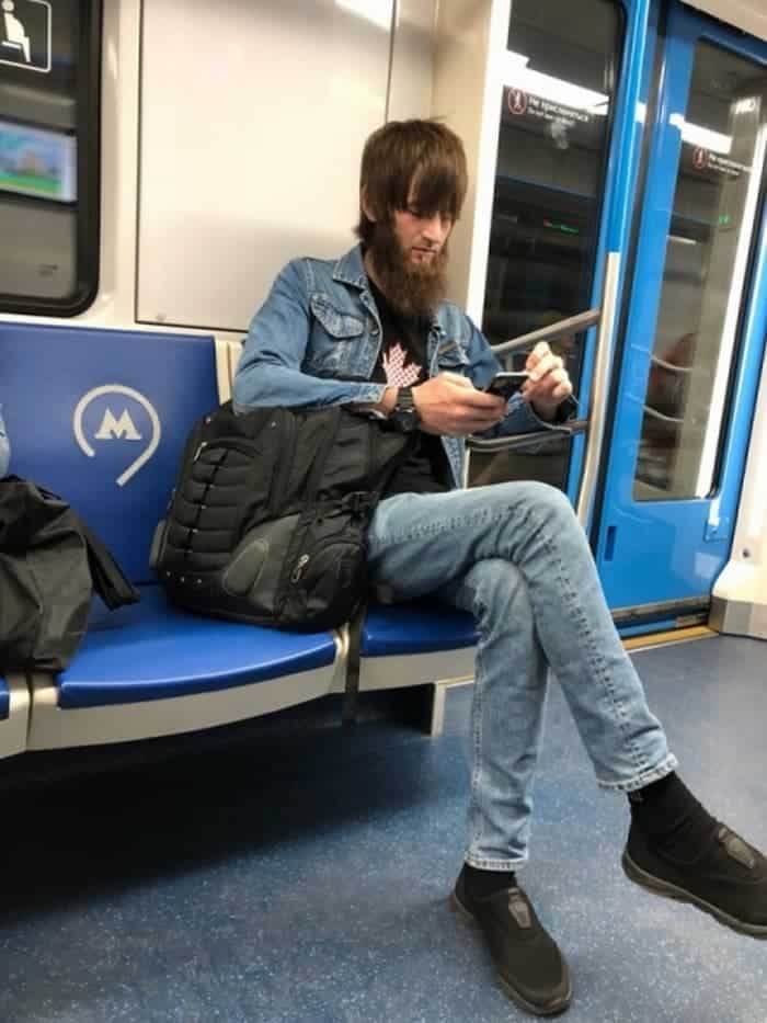 The Weirdest People Ever Found Riding On The Subway -23