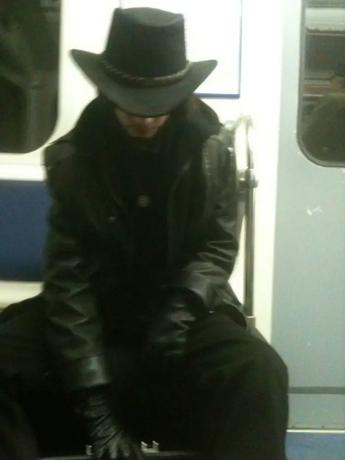 34 Ridiculous Russian Subway Fashion Pics That Are Weird As Hell-09