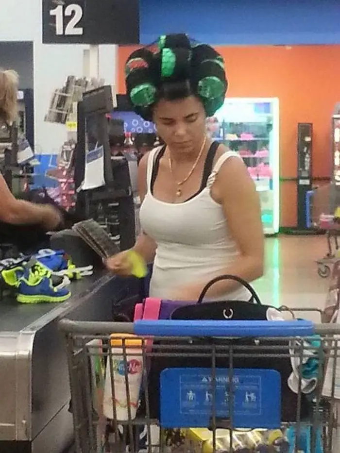 48 People Of Walmart That Will Make You LOL-27