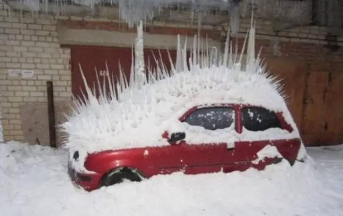 40+ Funny Winter Photos That Will Shock You-05