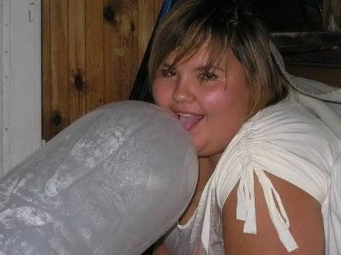 Ridiculous Russian Dating Profiles That Will Make Your Day (40 Pics)-23