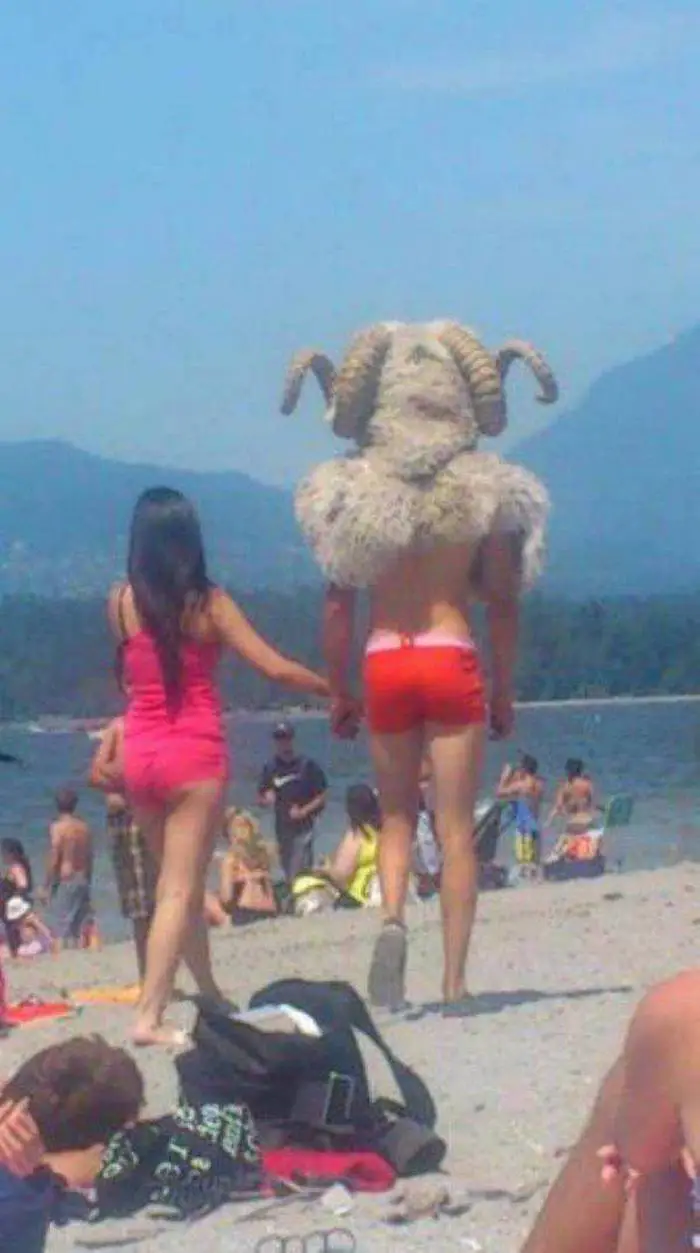 Weird Things You Don't See Everyday (54 Pics)-05